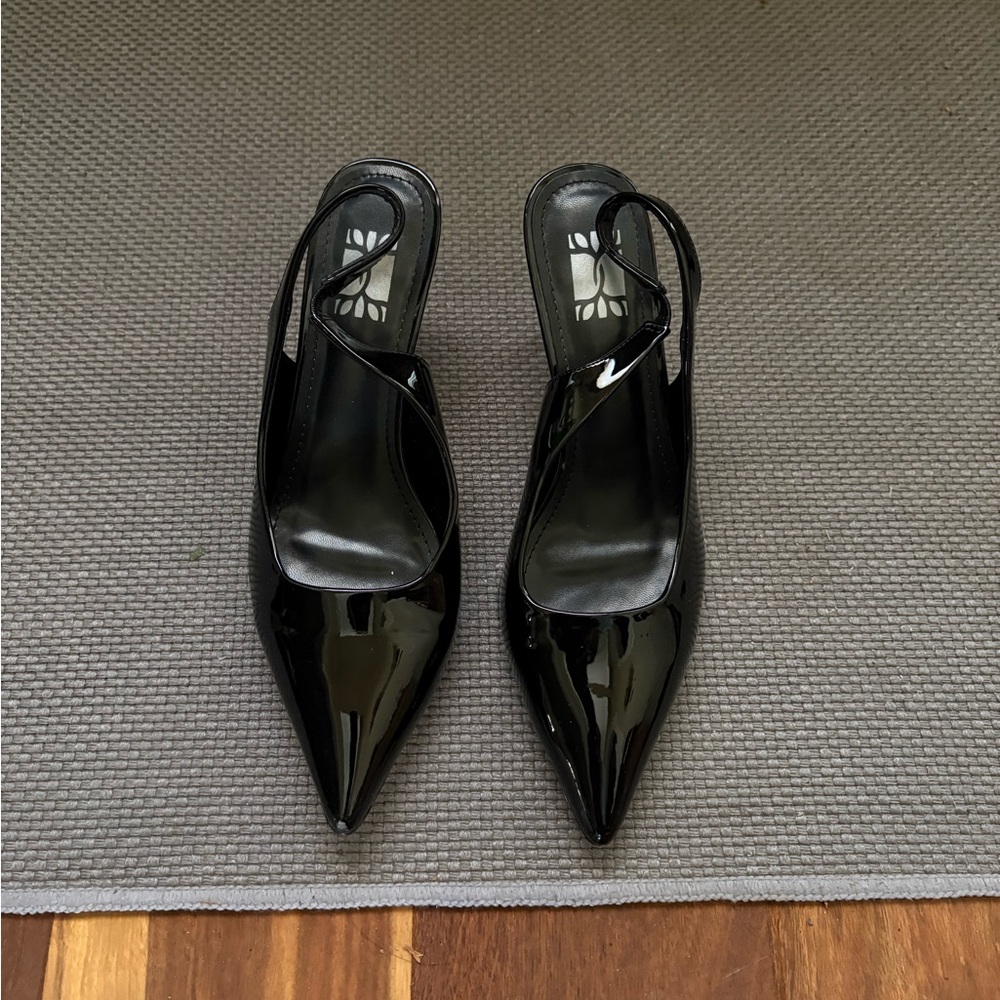 Kitten heel